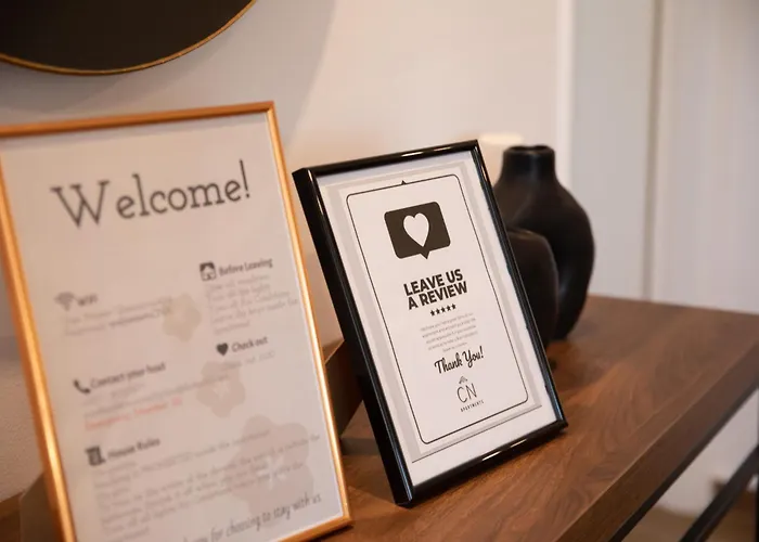 Glamorous, Renovated 3-bedroom In